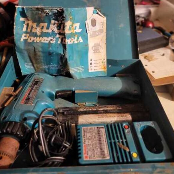 Junk Drawer Lot - Picture 9 of 16